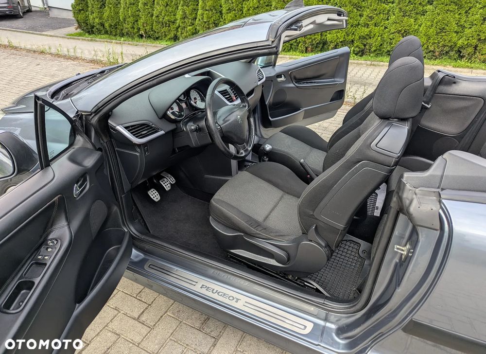 Peugeot 207 CC 1.6 Sport - 34