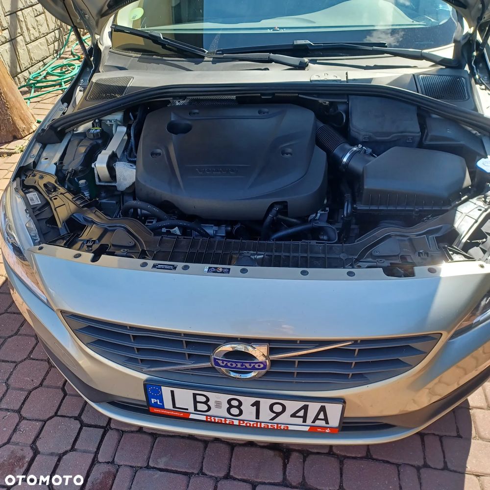Volvo V60 D2 Kinetic - 6