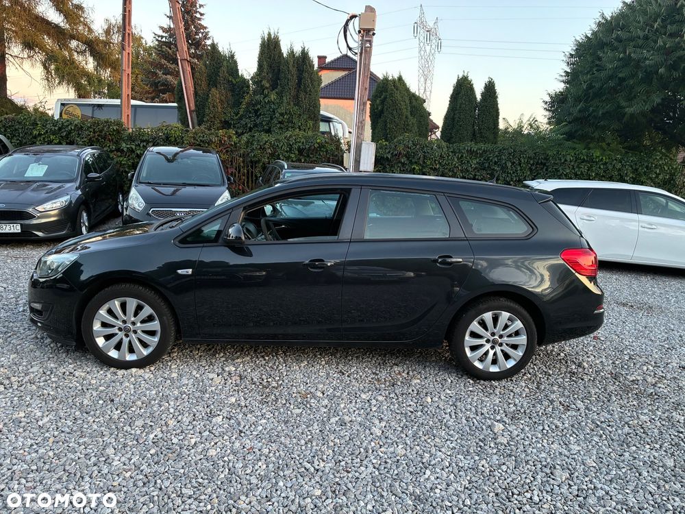 Opel Astra 1.4 Turbo - 4
