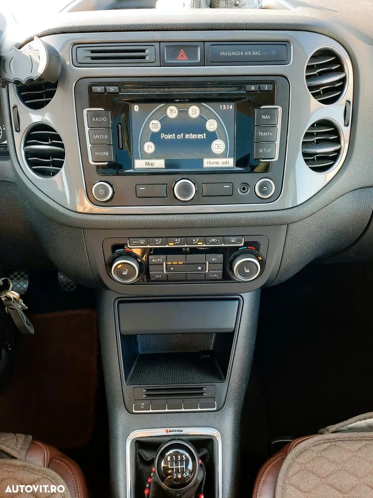 Volkswagen Tiguan 2.0 TDI DPF 4Motion BlueMotion Technology Exclusive - 7