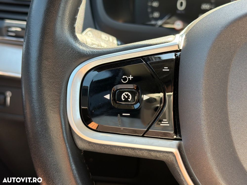 Volvo XC 90 T6 AWD 7 locuri Momentum Pro - 14
