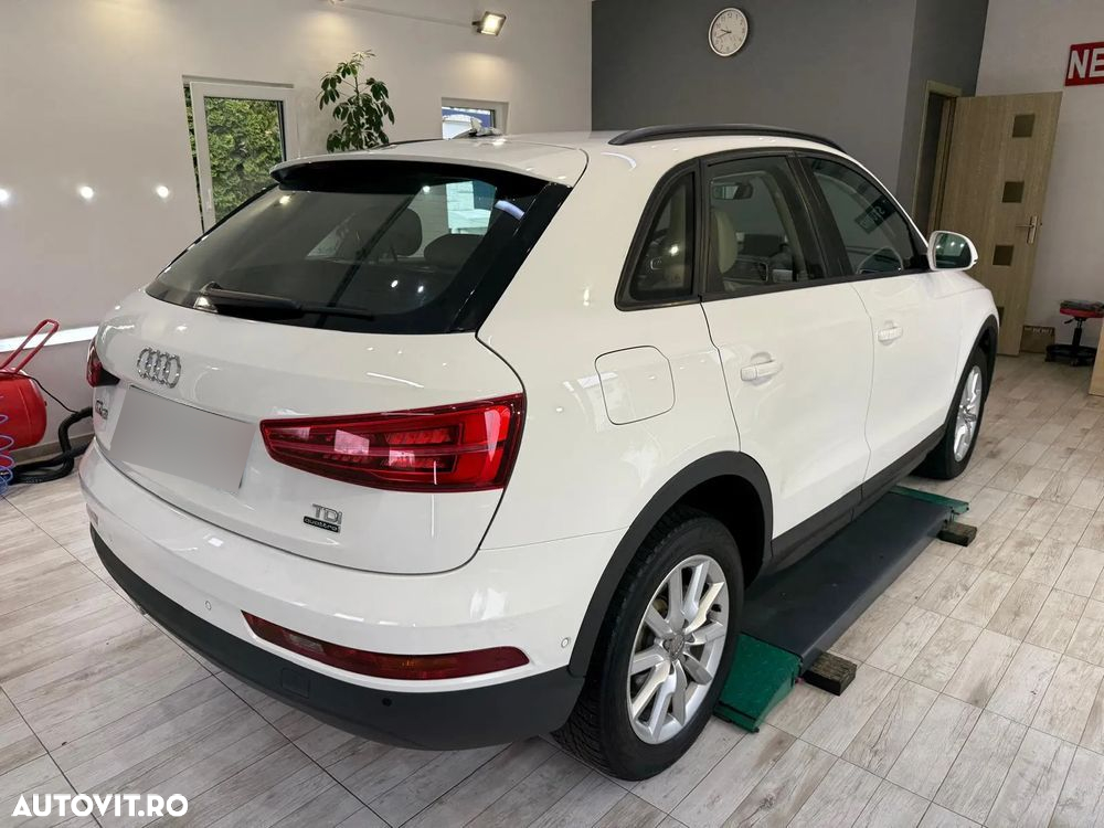 Audi Q3 2.0 TDI Quattro Stronic Design - 3