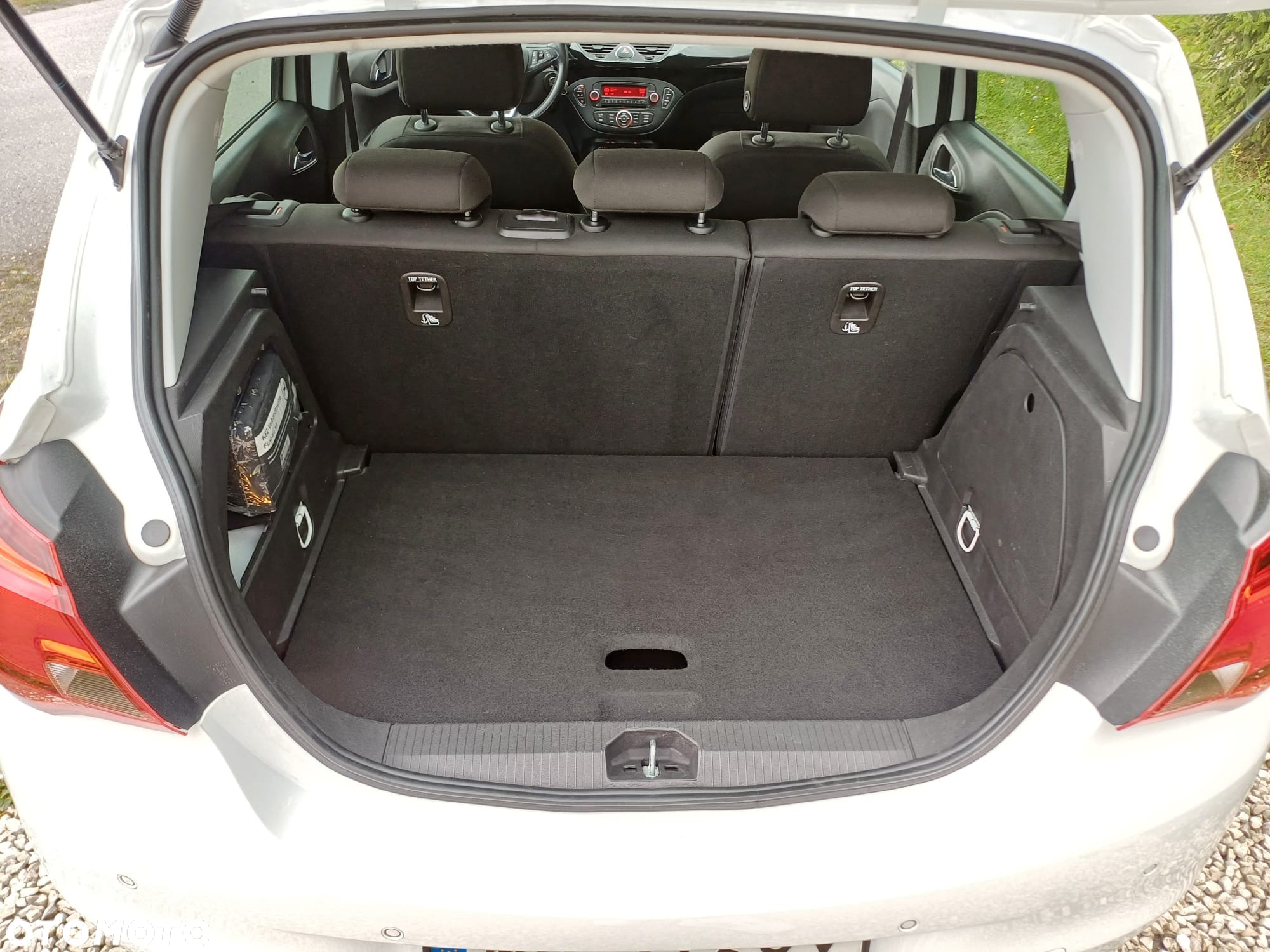 Opel Corsa 1.4 Color Edition S&S - 8