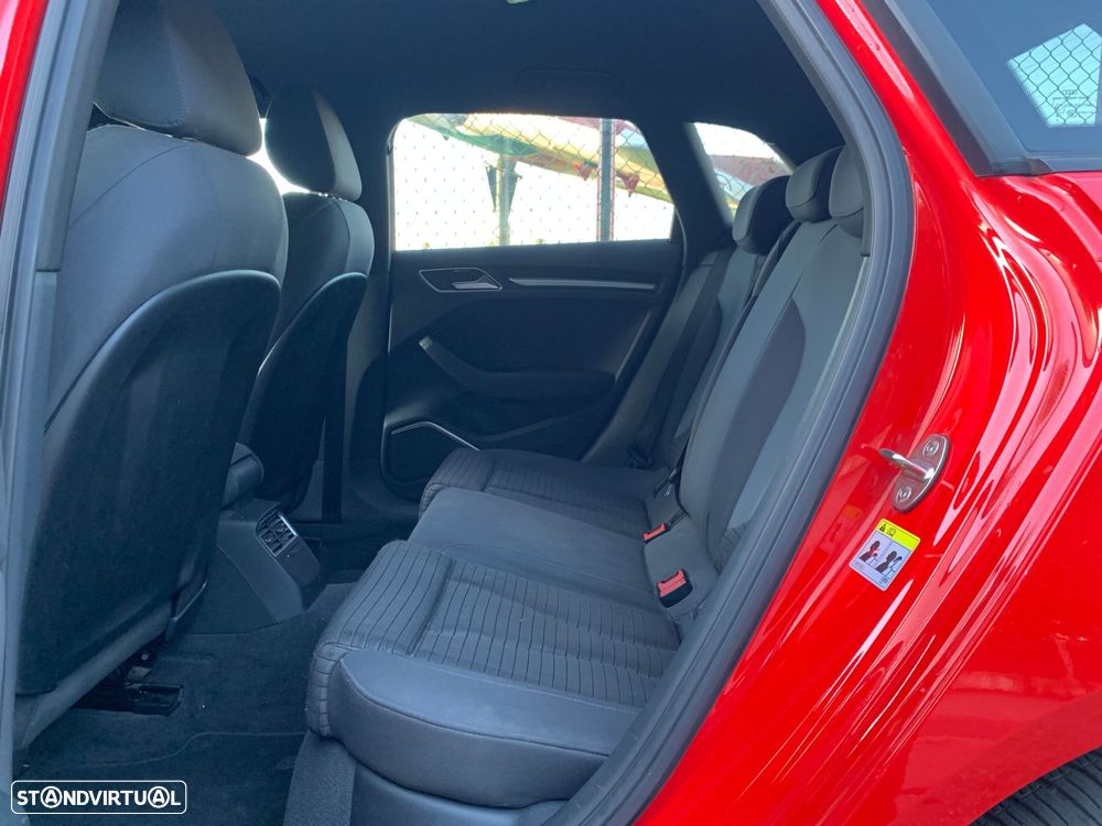 Audi A3 Sportback e-tron 1.4 TFSI S-line S tronic - 13