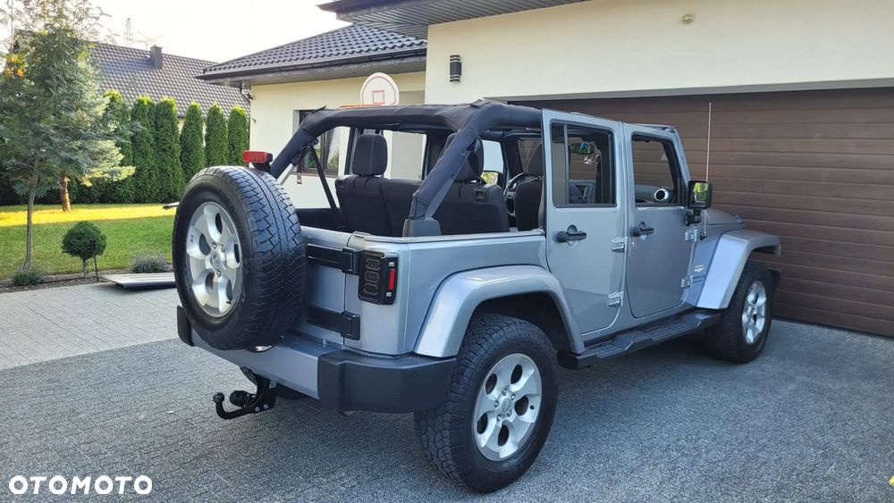 Jeep Wrangler 3.6 Unlim Sahara - 16