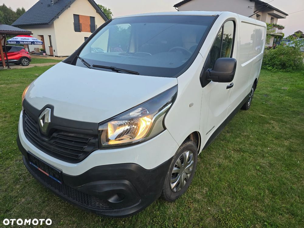 Renault Trafic - 1