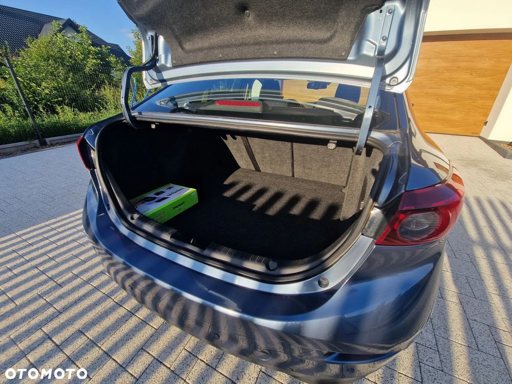 Mazda 3 2.0 Skyenergy - 12