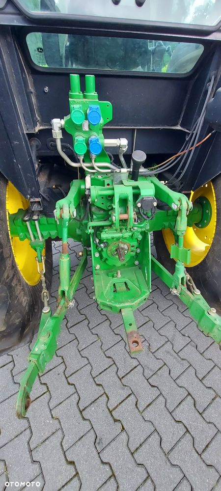 John Deere 5100E - 7