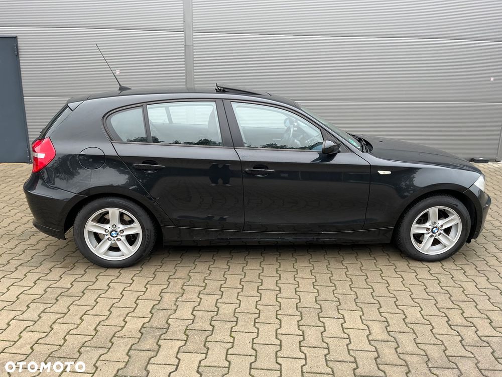 BMW Seria 1 118d DPF - 17