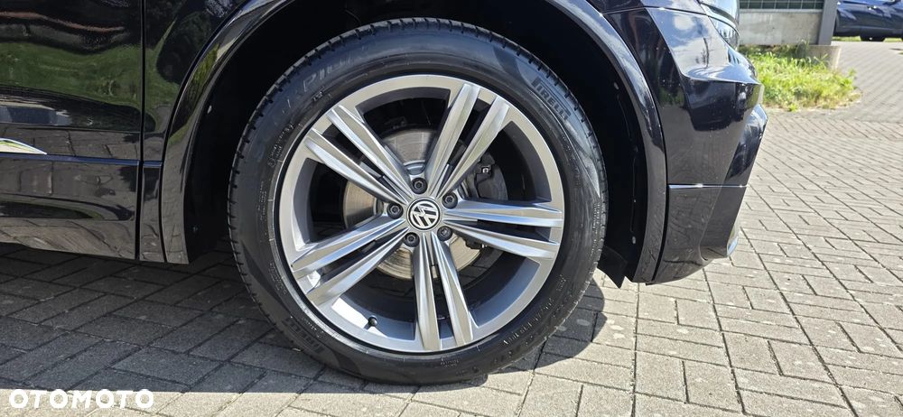 Volkswagen Tiguan 2.0 TDI SCR 4MOTION DSG R-Line - 11