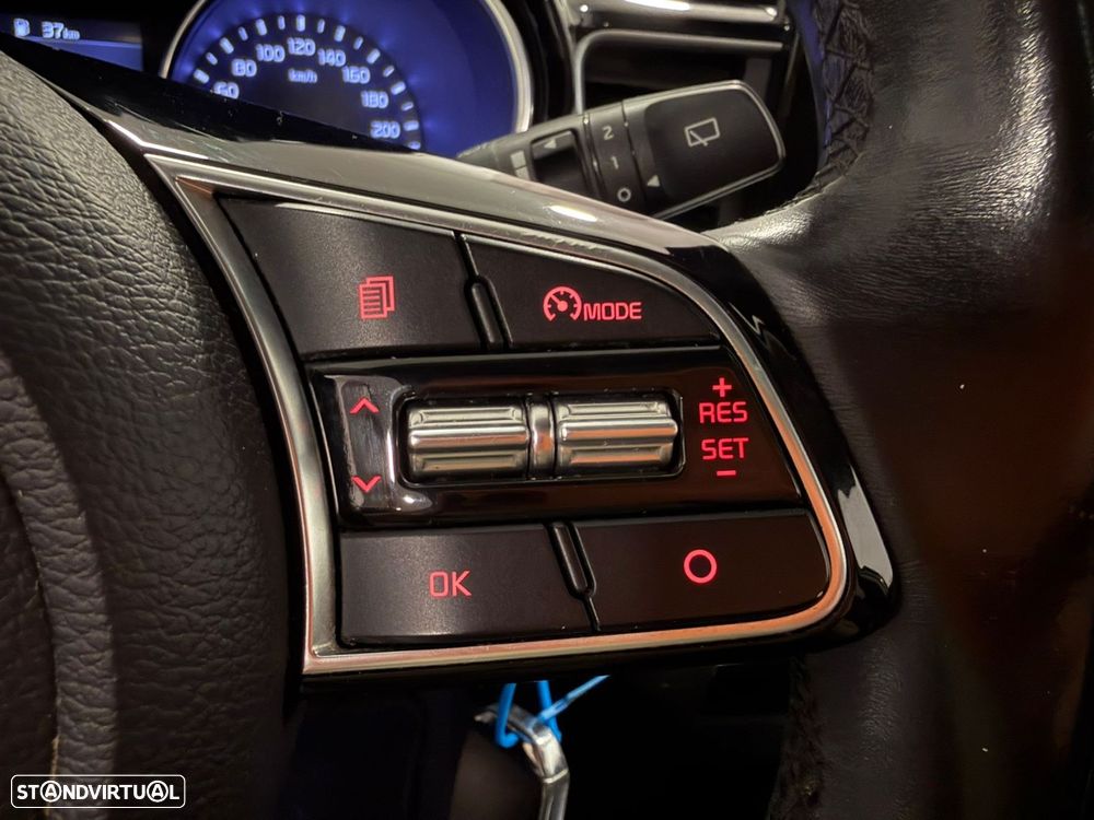 Kia Ceed SW 1.6 CRDi MHEV Drive+SRF - 15