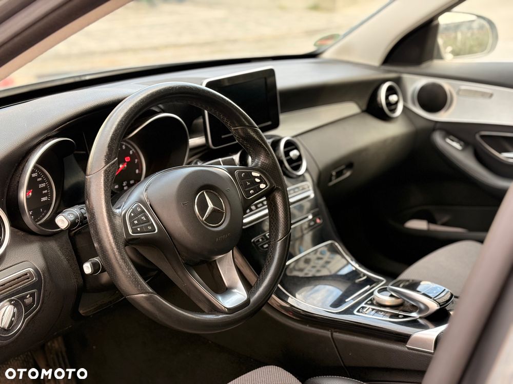 Mercedes-Benz Klasa C 180 7G-TRONIC - 10