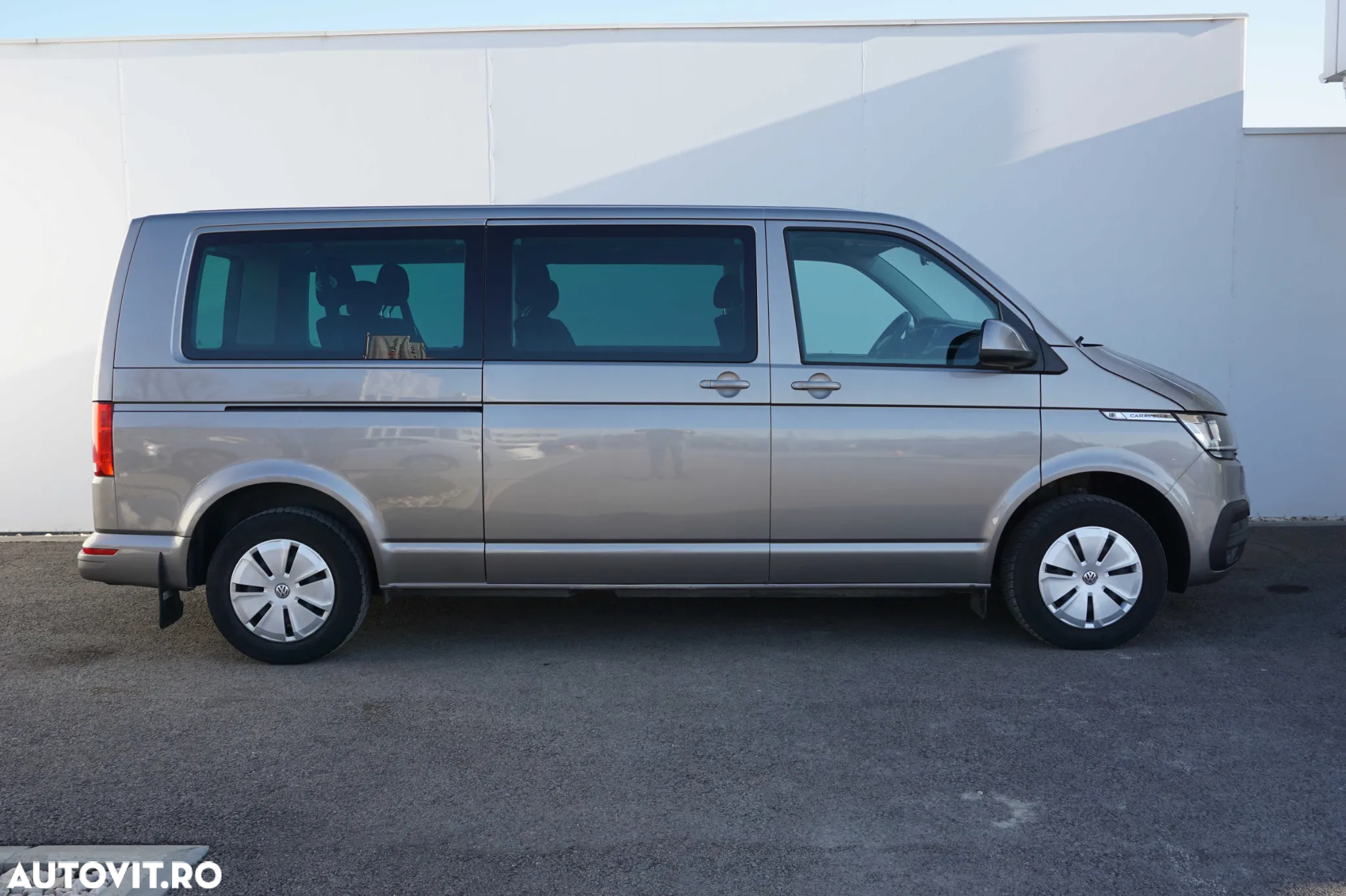Volkswagen Caravelle T6.1 2.0 TDI 110 kW LR Comfortline DSG - 6