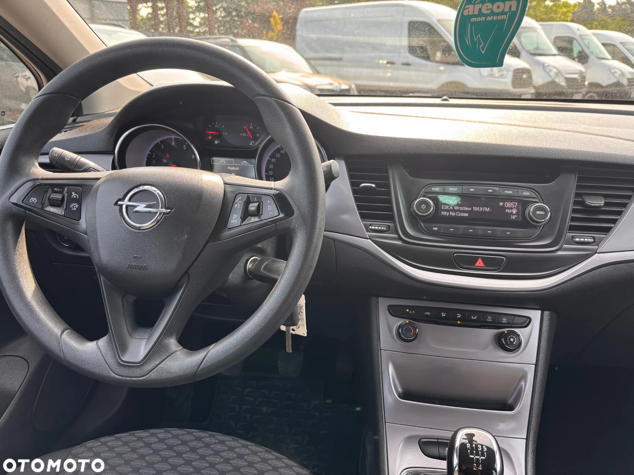 Opel Astra 1.4 Sports Tourer Selection - 11