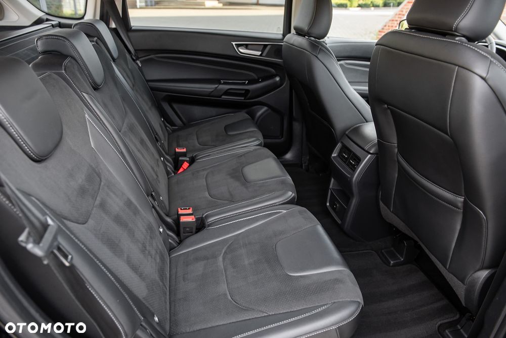 Ford S-Max 2.0 TDCi Titanium PowerShift - 36