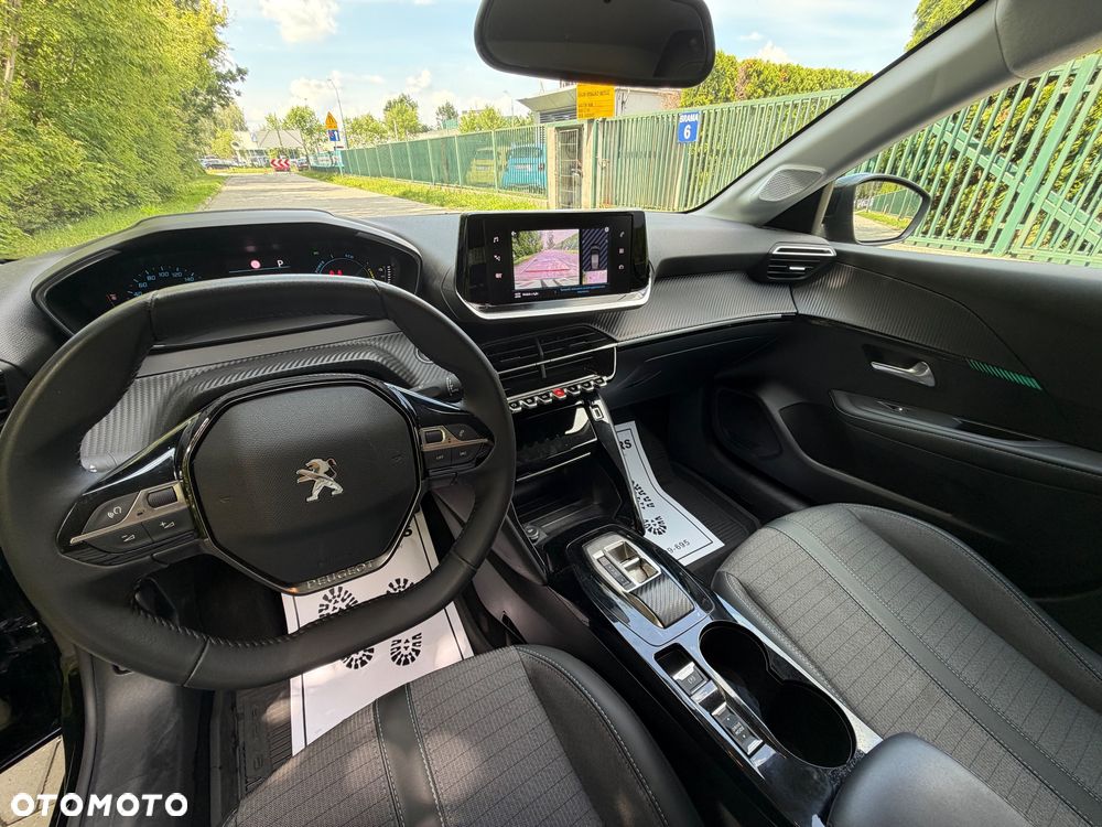 Peugeot 208 Allure - 25