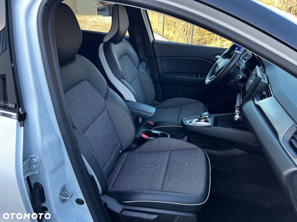 Renault Captur 1.6 E-TECH Plug-In Intens - 33