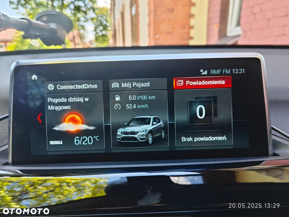 BMW X1 xDrive20d Sport Line - 23