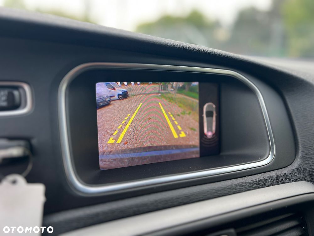 Volvo V40 D3 Geartronic - 16