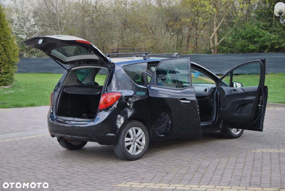 Opel Meriva 2011