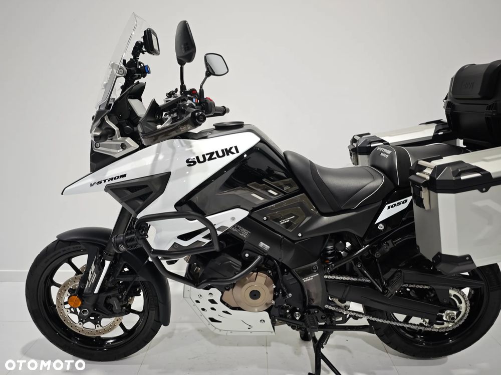 Suzuki V-STROM - 22