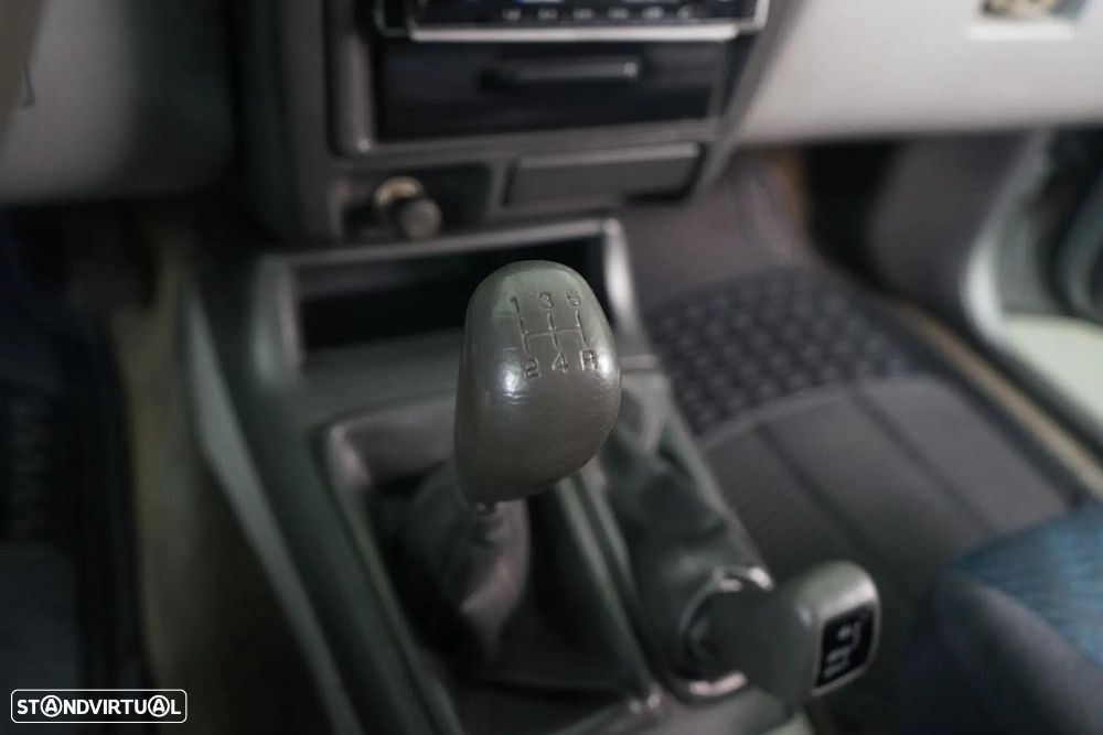Mitsubishi Pajero Sport - 26