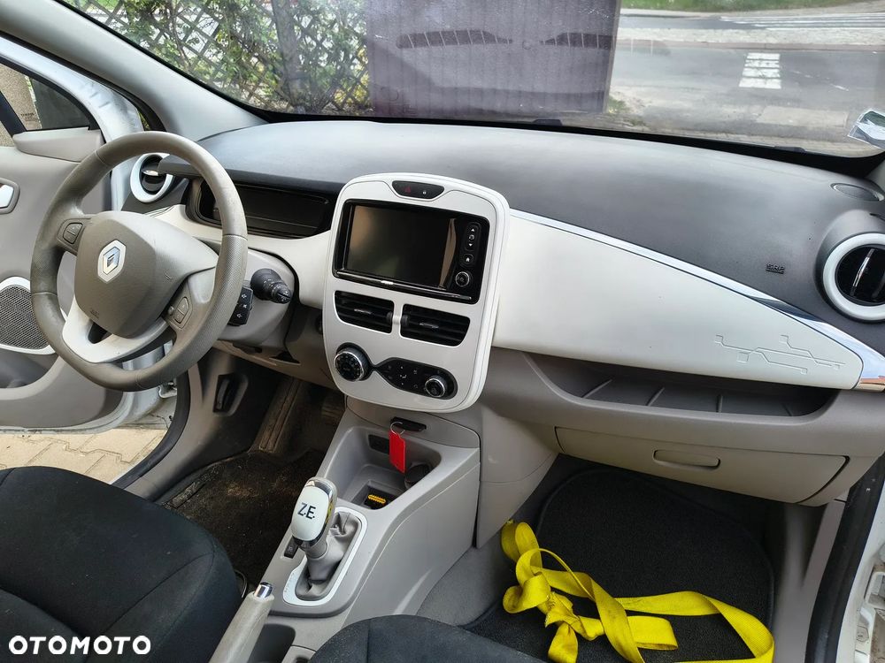 Renault Zoe - 10