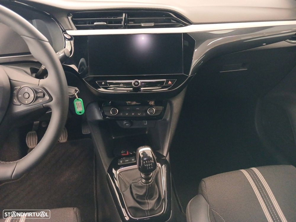 Opel Corsa 1.2 T GS - 11