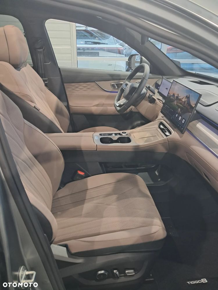 Chery Tiggo 8 1.5 T-GDI Super Hybrid Prestige DCT - 7