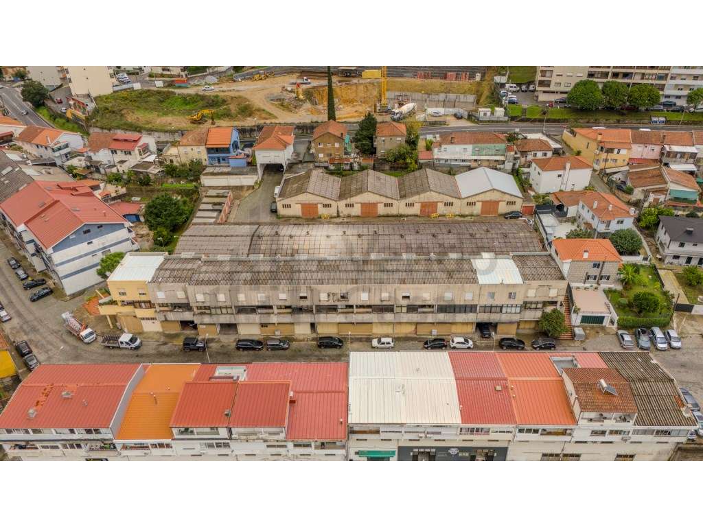Armazém comercial e industrial em Braga, próximo ao Fórum Altice. - Grande imagem: 5/19