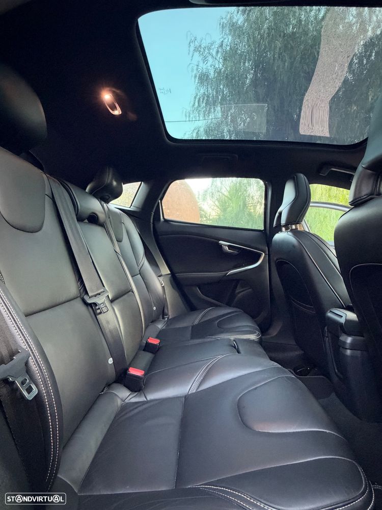 Volvo V40 D4 RDesign - 16