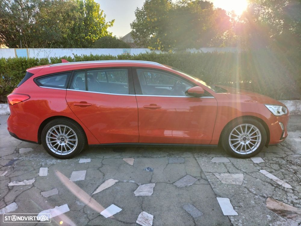 Ford Focus - 8