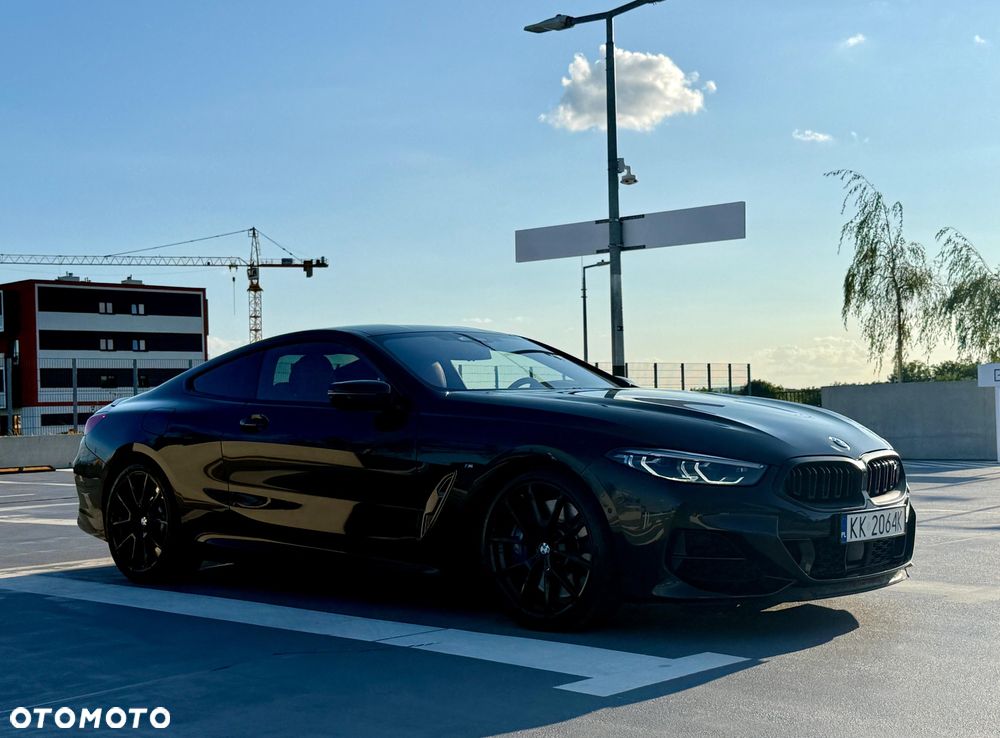 BMW Seria 8 - 7