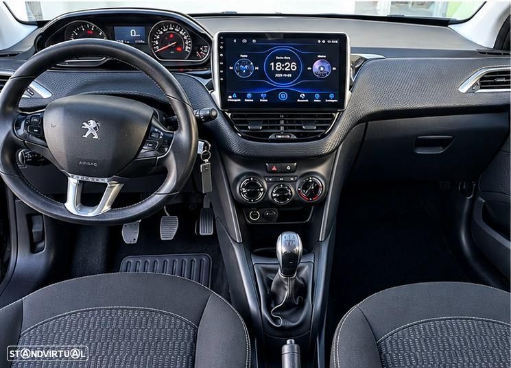Peugeot 208 1.2 PureTech Active - 5