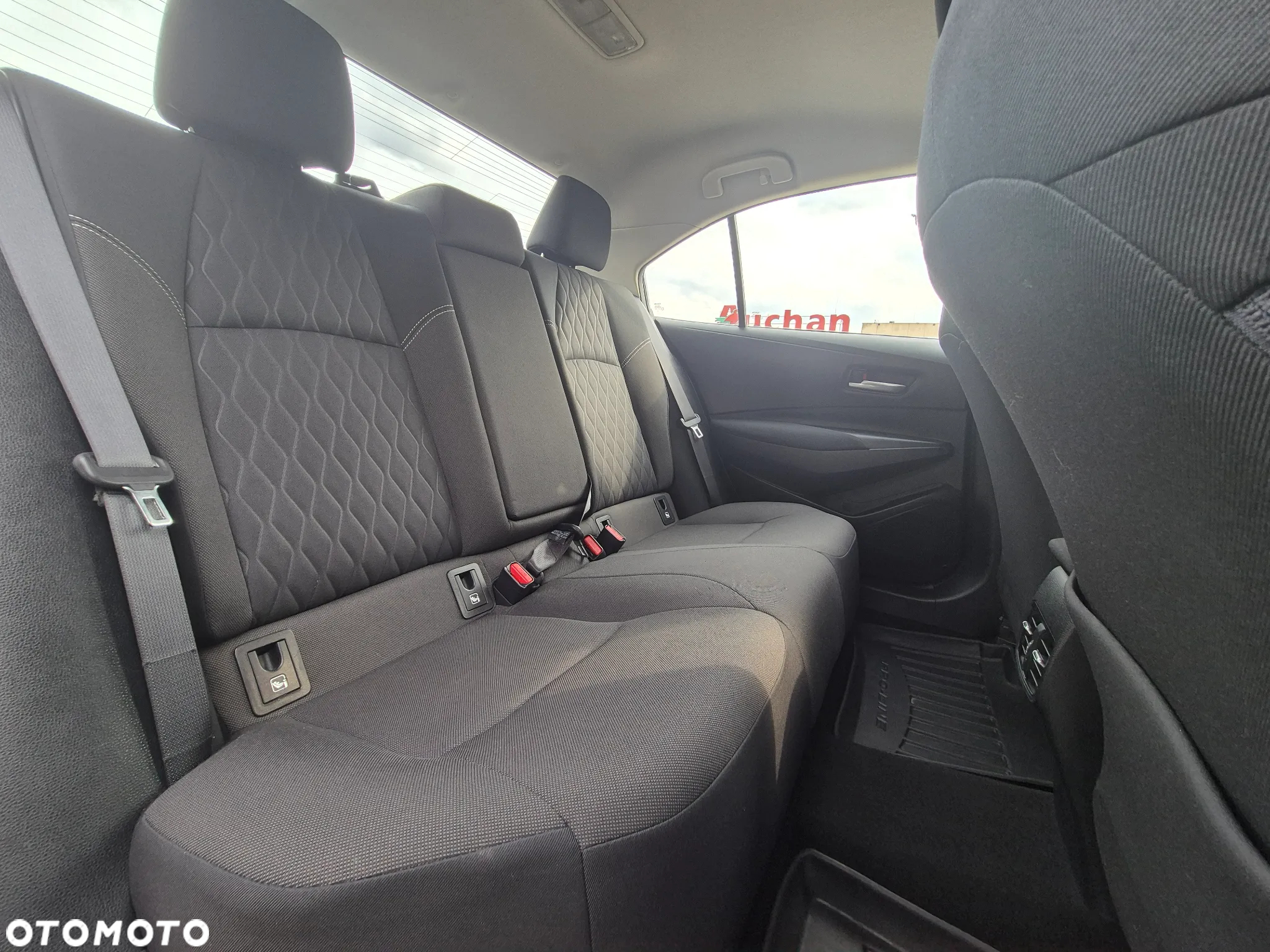 Toyota Corolla 1.6 Comfort - 6