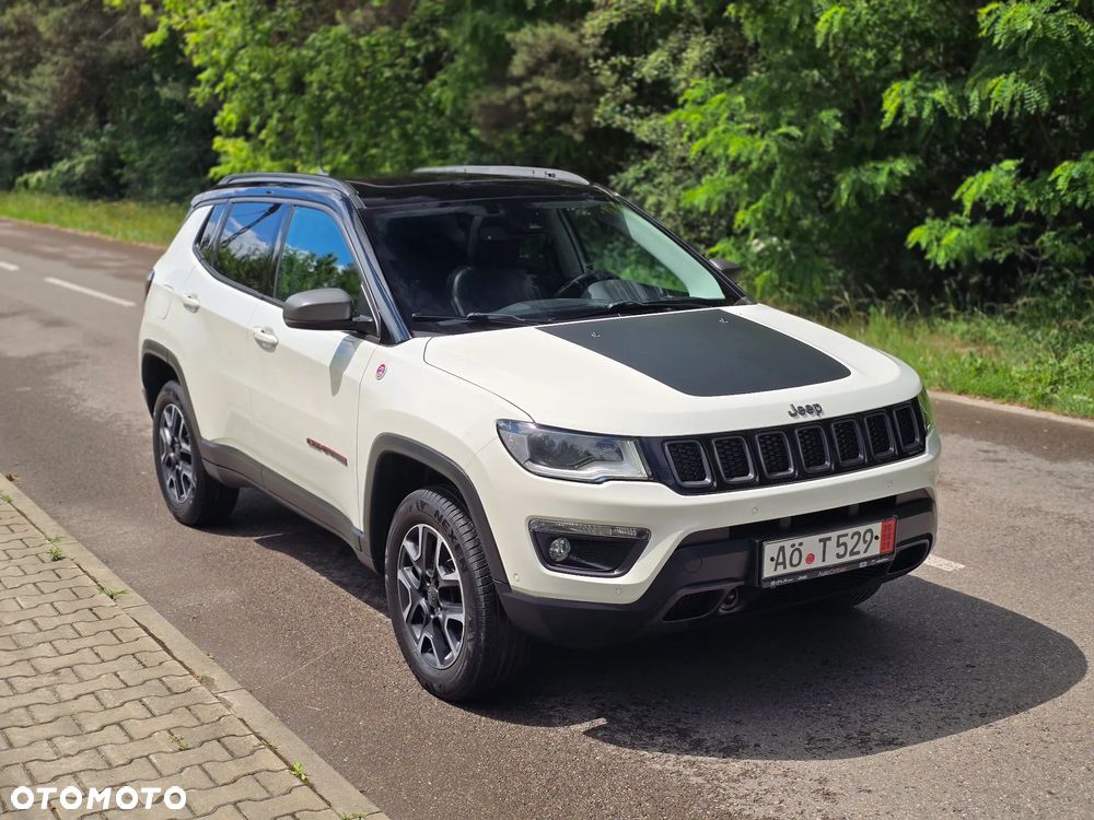 Jeep Compass 2.0 MJD Trailhawk 4WD S&S - 11