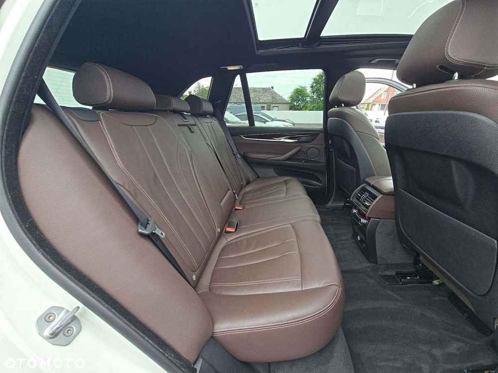 BMW X5 xDrive35i M Sport Edition - 8
