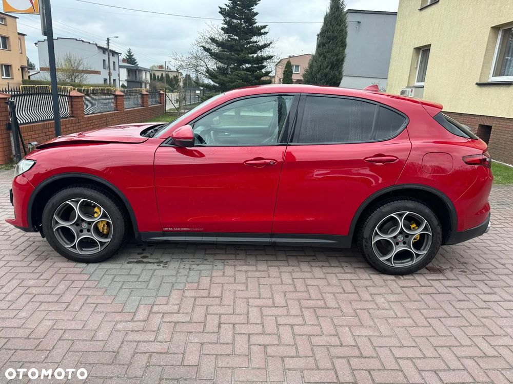 Alfa Romeo Stelvio 2.0 Turbo 16V AT8-Q4 Estrema - 3