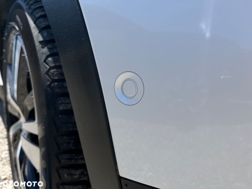 Peugeot 3008 PureTech 130 Stop & Start GPF EAT8 Allure - 32