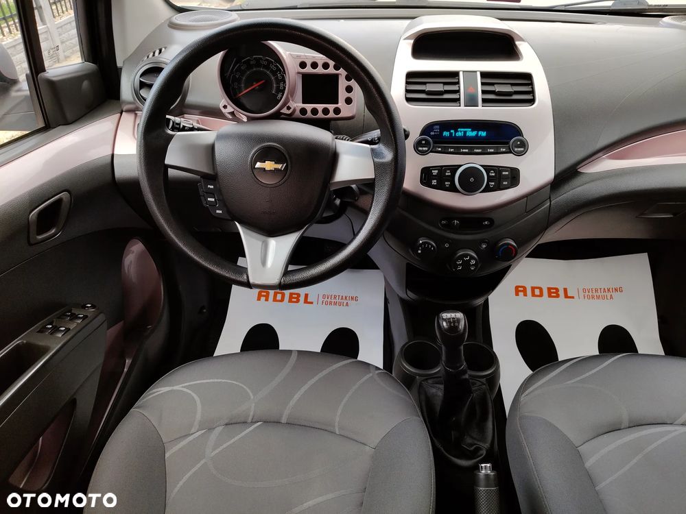 Chevrolet Spark 1.2 LT+ - 3