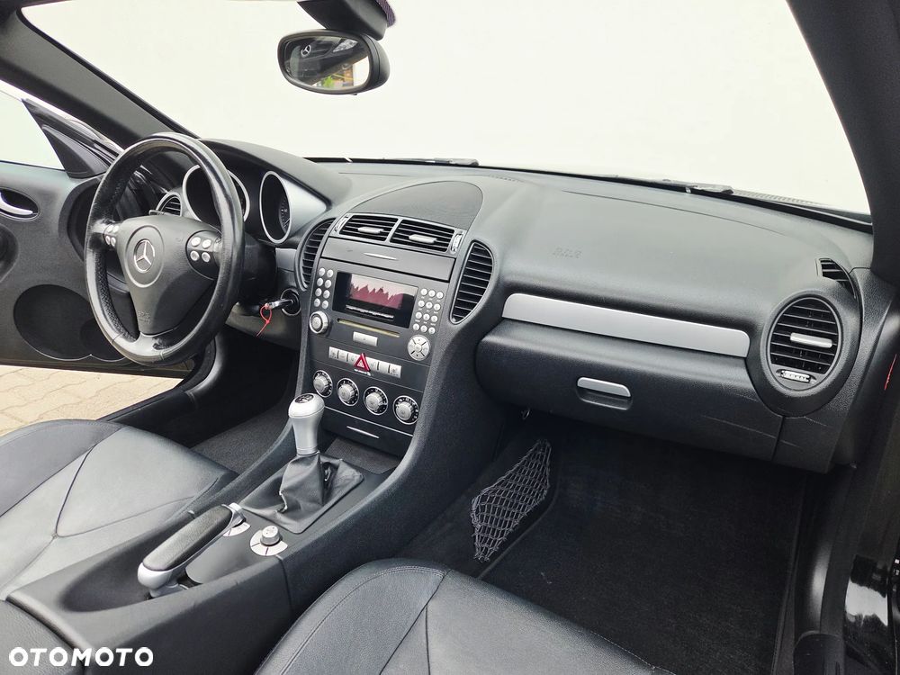 Mercedes-Benz SLK - 36