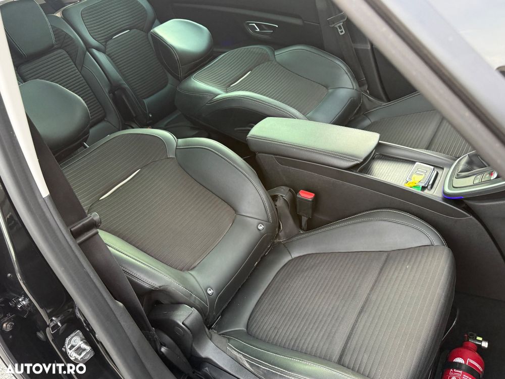 Renault Grand Scenic ENERGY dCi 110 INTENS - 27