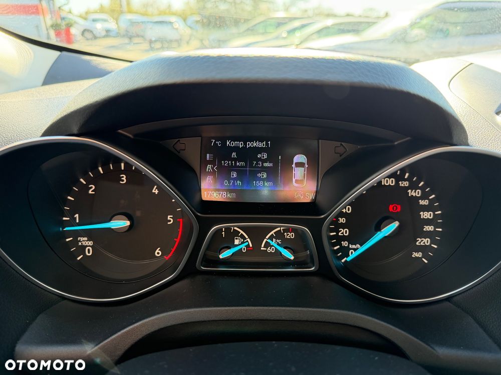 Ford Kuga 2.0 TDCi 4x2 Titanium - 22