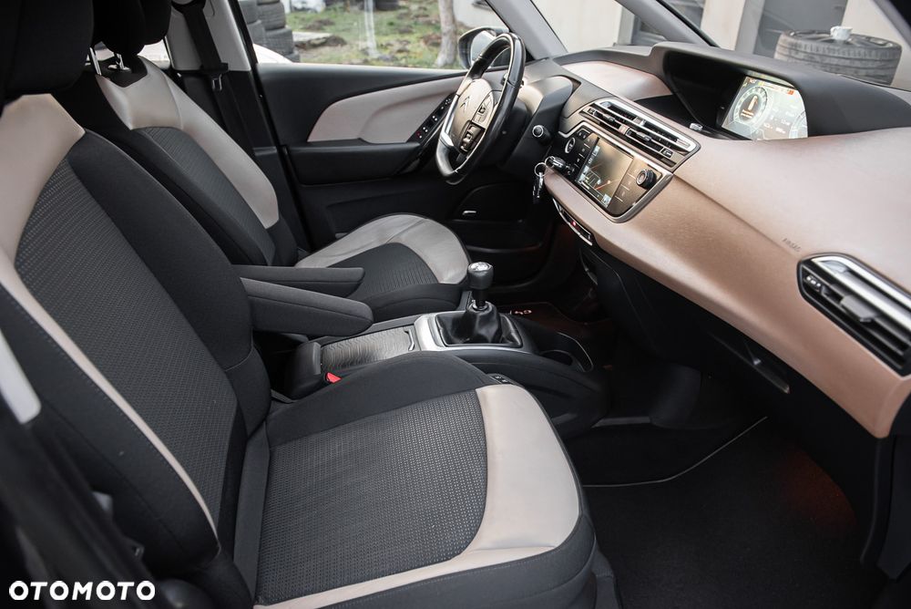 Citroën C4 Grand Picasso THP 155 Exclusive - 30