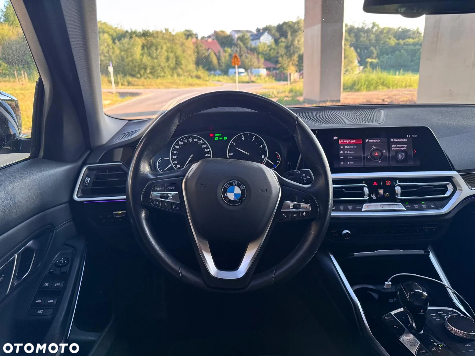 BMW Seria 3 320d Touring xDrive Sport Line - 17