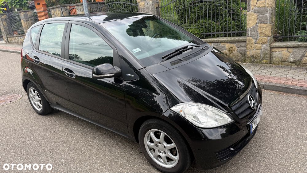 Mercedes-Benz Klasa A 160 BlueEFFICIENCY Elegance - 2