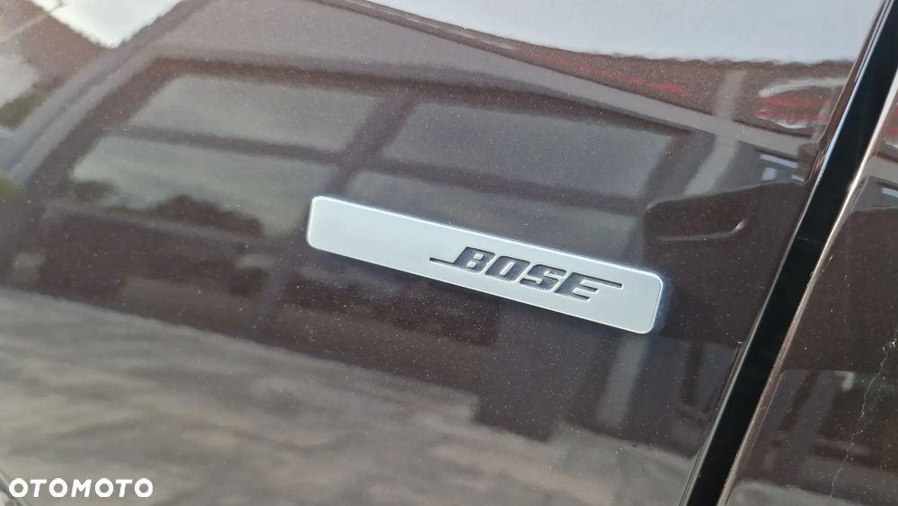 Renault Megane ENERGY TCe 130 BOSE EDITION - 30