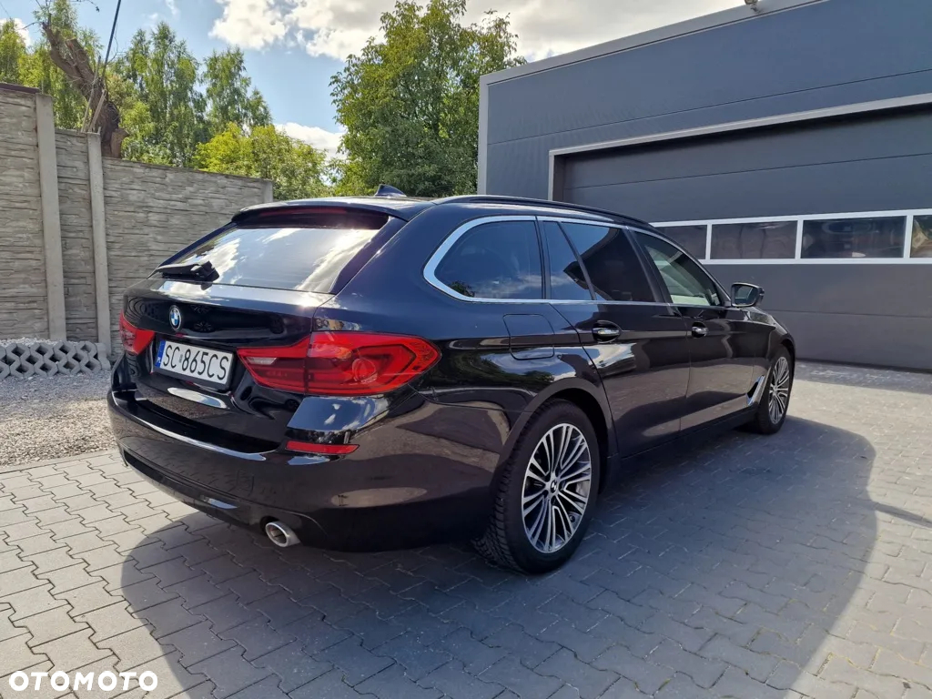 BMW Seria 5 530d Touring Sport Line - 15