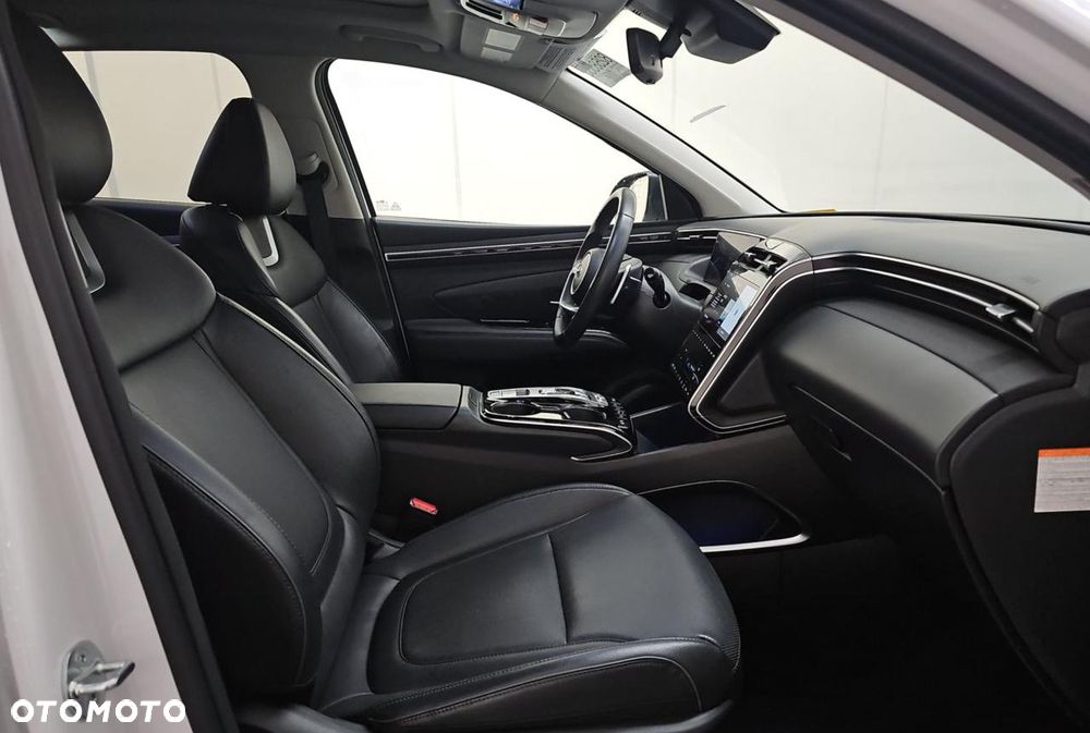 Hyundai Tucson 1.6 T-GDi HEV 4WD Select - 6