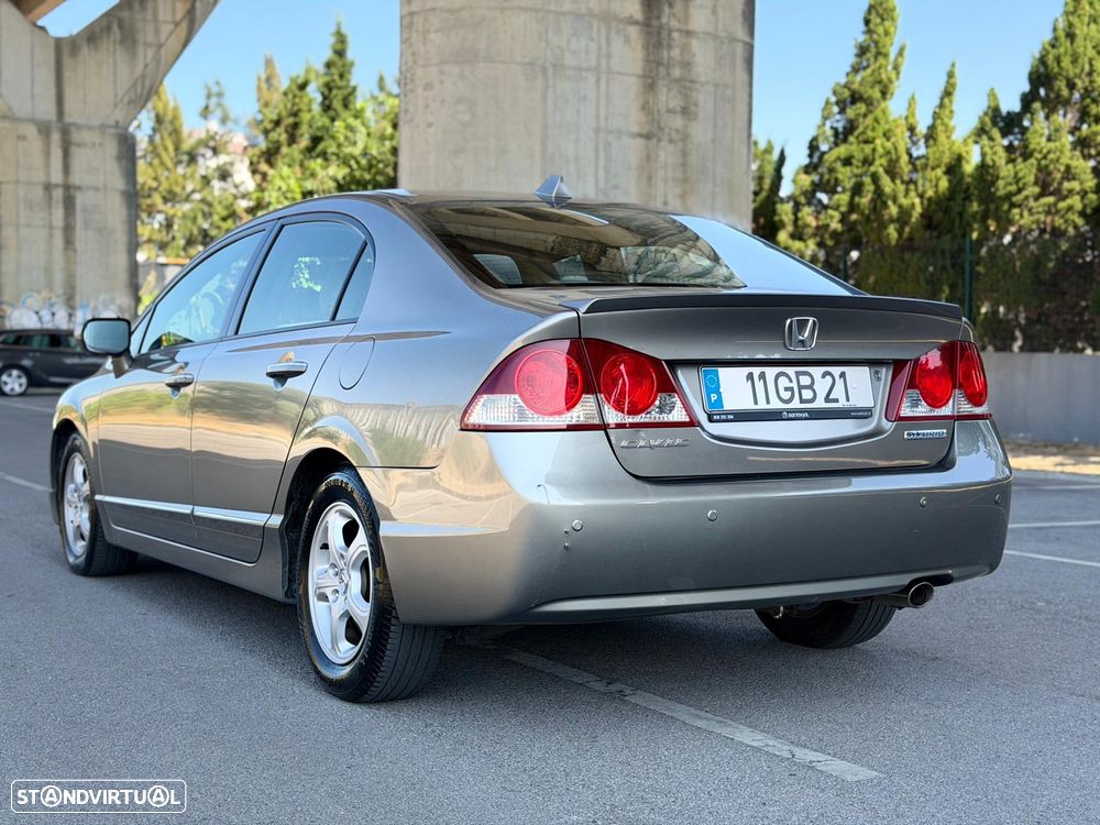 Honda Civic - 8